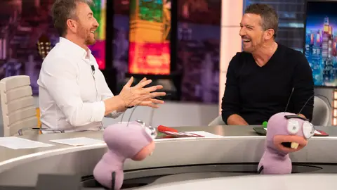 Los niños de Dios: así era la secta que intentó reclutar a Antonio Banderas Los niños de Dios: así era la secta que intentó reclutar a Antonio Banderas