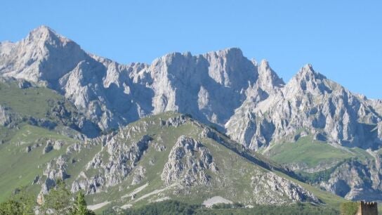 Camale&ntilde;o, pueblo de Cantabria cercano a los Picos de Europa