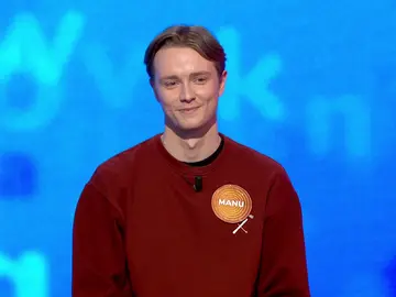 Manu, más “mago de las palabras” que nunca con su poema de despedida a los invitados Manu, más “mago de las palabras” que nunca con su poema de despedida a los invitados