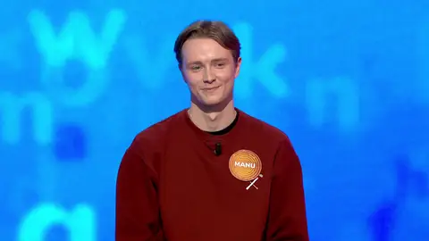 Manu, más “mago de las palabras” que nunca con su poema de despedida a los invitados Manu, más “mago de las palabras” que nunca con su poema de despedida a los invitados