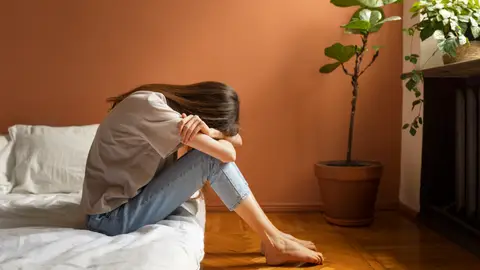 Mujer con ansiedad Mujer con ansiedad