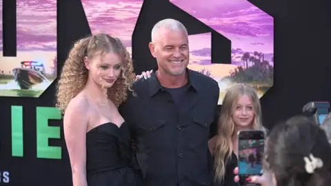 Eric Dane con sus hijas Eric Dane con sus hijas