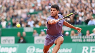Carlos Alcaraz durante la final de Montecarlo