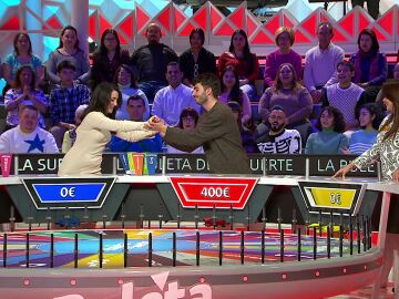 Ana recibe todo un despliegue de gajos y dinero: &ldquo;Rub&eacute;n, te has quedado pelado&rdquo;