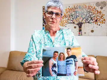 Localiza a su hijo, posible bebé robado en 1981, cuarenta años después de parirlo en Irún Localiza a su hijo, posible bebé robado en 1981, cuarenta años después de parirlo en Irún
