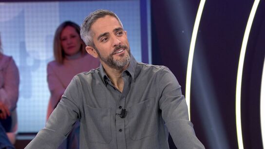 &ldquo;Madre m&iacute;a como estamos&rdquo;: Roberto Leal alucina con el l&eacute;xico de los concursantes de Pasapalabra