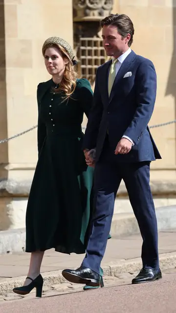 La princesa Beatriz y su esposo, Edoardo Mapelli Mozzi asisten a la Misa de Pascua La princesa Beatriz y su esposo, Edoardo Mapelli Mozzi asisten a la Misa de Pascua