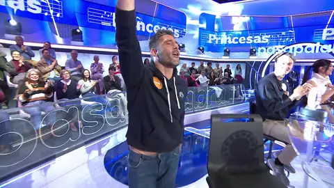 “Canta muy bien”: Jaime Nava, entregado en La Pista con ‘Princesas’ “Canta muy bien”: Jaime Nava, entregado en La Pista con ‘Princesas’