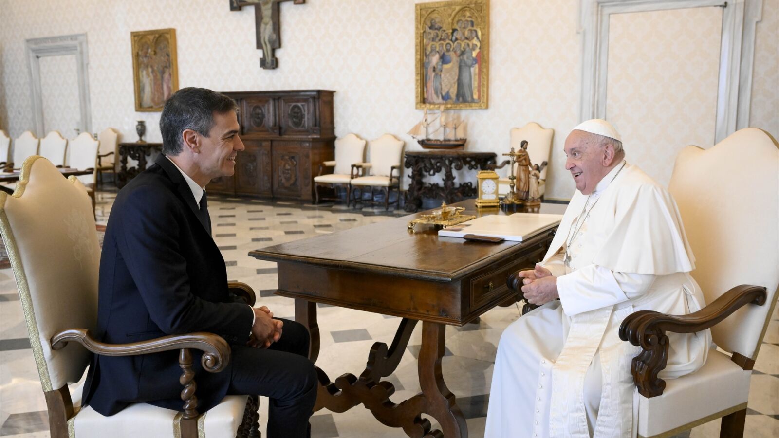 El papa y España: Francisco mantuvo en el Vaticano numerosos encuentros con representantes españoles