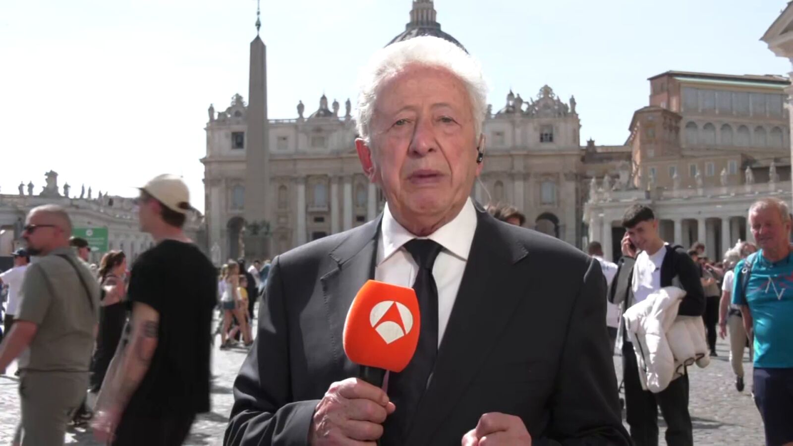 Antonio Pelayo llora en directo por la muerte del papa Francisco: 