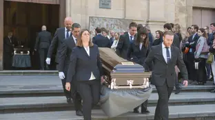 Misa funeral del CEO de Siemens y su familia fallecida en un accidente de helicóptero en Nueva York Misa funeral del CEO de Siemens y su familia fallecida en un accidente de helicóptero en Nueva York