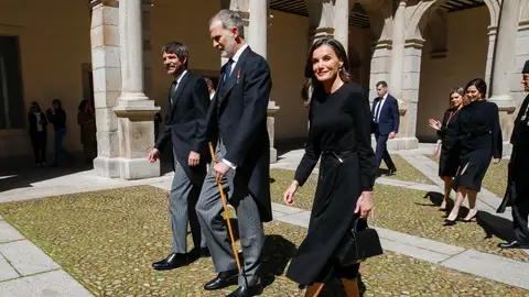 El look de la reina Letizia El look de la reina Letizia