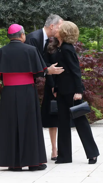 Rey Felipe VI y su madre, doña Sofía Rey Felipe VI y su madre, doña Sofía