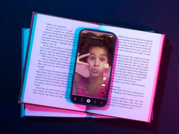 Influencer y libro