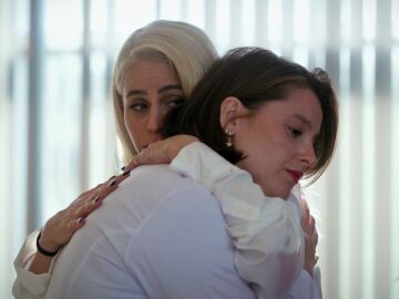 Adi&oacute;s a S&uuml;reyya: la jefa m&eacute;dica que intent&oacute; hundir a Bahar y acab&oacute; pidi&eacute;ndole perd&oacute;n