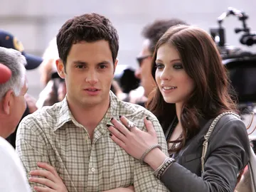 Penn Badgley y Michelle Trachtenberg en Gossip Girl Penn Badgley y Michelle Trachtenberg en Gossip Girl