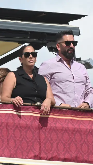 Anabel Pantoja y David Rodríguez en la Semana Santa de Sevilla Anabel Pantoja y David Rodríguez en la Semana Santa de Sevilla