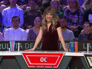 Adriana no se libra de caer en la Quiebra y pierde 1.900 euros de un plumazo: “Estaba complicado salir de ahí” Adriana no se libra de caer en la Quiebra y pierde 1.900 euros de un plumazo: “Estaba complicado salir de ahí”