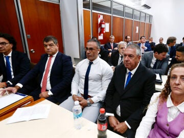 Leopoldo Luque, en el juicio por la muerte de Maradona en San Isidro