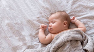 Beb&eacute; durmiendo