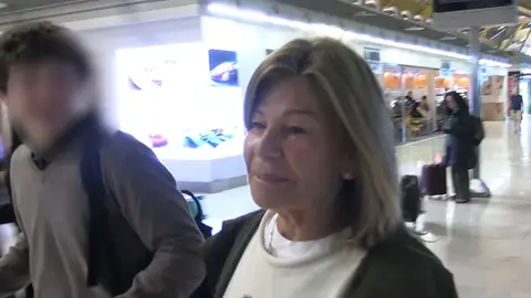 Cari Lapique en el aeropuerto Cari Lapique en el aeropuerto