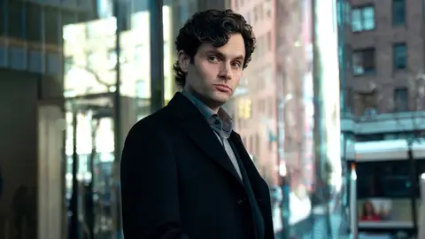 Penn Badgley en la temporada 5 de You Penn Badgley en la temporada 5 de You