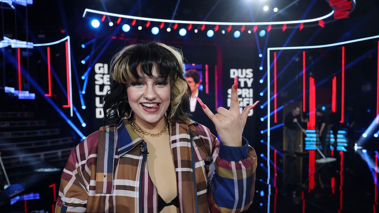 Esperansa Grasia, ilusionada tras haber estado a punto de ganar con Lola Young Esperansa Grasia, ilusionada tras haber estado a punto de ganar con Lola Young