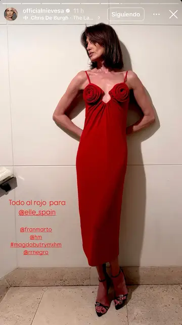 Historia de: @officialnievesa Historia de: @officialnievesa