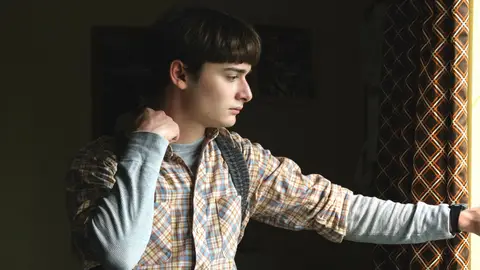 Noah Schnapp como Will Byers en Stranger Things Noah Schnapp como Will Byers en Stranger Things