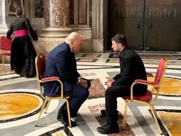 Imagen de la reunión entre Trump y Zelenski en el Vaticano Imagen de la reunión entre Trump y Zelenski en el Vaticano