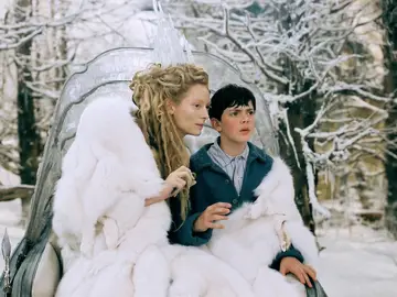 Tilda Swinton en Las Crónicas de Narnia (2005) Tilda Swinton en Las Crónicas de Narnia (2005)