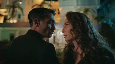 Esme descubre el tonteo de Kazim con Zerrin y lo amenaza como nunca antes: “Te juro que te mataré” 