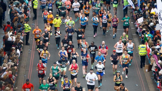 &iquest;Locos? &iquest;Gente sana? &iquest;Todo lo contrario? Queremos saber porqu&eacute; quieres correr maratones...