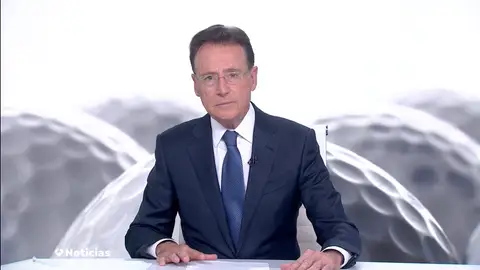 El nuevo chascarrillo de Matías Prats: "Más que protección solar, hay que buscar protección craneal" El nuevo chascarrillo de Matías Prats: "Más que protección solar, hay que buscar protección craneal"