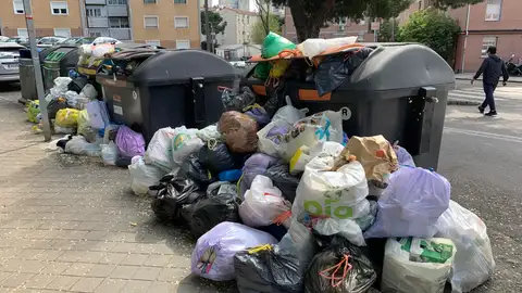 Acumulación de basura en Madrid Acumulación de basura en Madrid