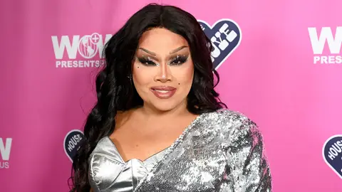 Jiggly Caliente Jiggly Caliente