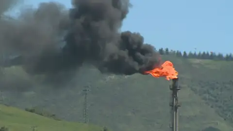 Imagen de una empresa petrolífera Imagen de una empresa petrolífera