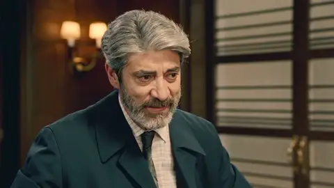 Andrés abronca a Raúl y le marca los límites con María: “No saques los pies del tiesto” Andrés abronca a Raúl y le marca los límites con María: “No saques los pies del tiesto”