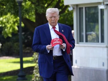 Trump evita decir si confía en Putin pero considera que le "respeta"