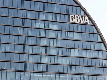 A3 Noticias 2 (30-04-25) Competencia autoriza la OPA de BBVA al Sabadell A3 Noticias 2 (30-04-25) Competencia autoriza la OPA de BBVA al Sabadell