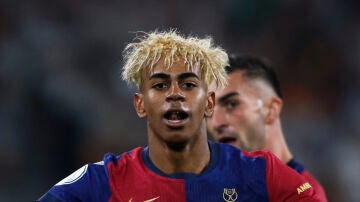 El futbolista del Barcelona Lamine Yamal
