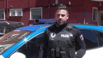 Dos policías municipales de Valladolid salvan la vida de un bebé prematuro que había dejado de respirar