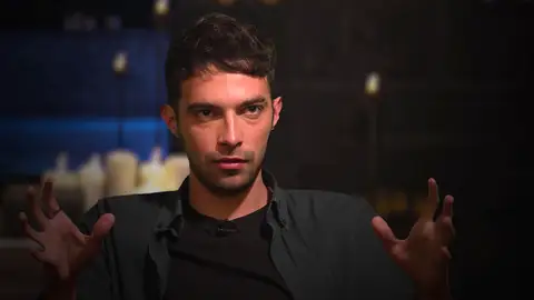 El mensaje de Carlos para los espectadores de Traitors: "Vas acojonado por los pasillos" El mensaje de Carlos para los espectadores de Traitors: "Vas acojonado por los pasillos"