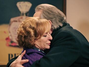 Irene se derrumba al recordar una dolorosa decisi&oacute;n de su pasado: abandon&oacute; a su hija y ahora le gustar&iacute;a saber de ella