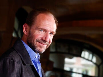 Ralph Fiennes, protagonista de 'Cónclave'