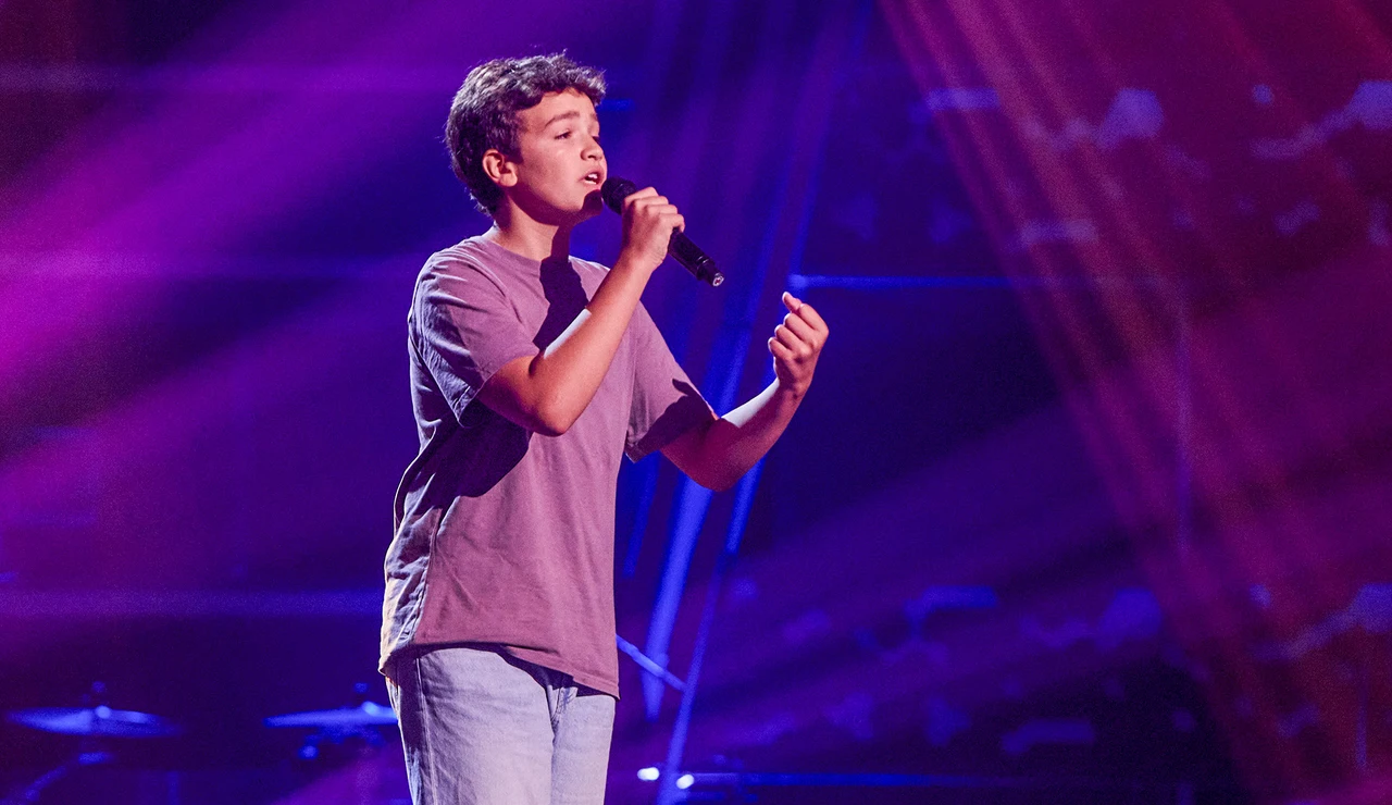 Manuel Turizo bloquea a Edurne para intentar llevarse a Pere en La Voz Kids