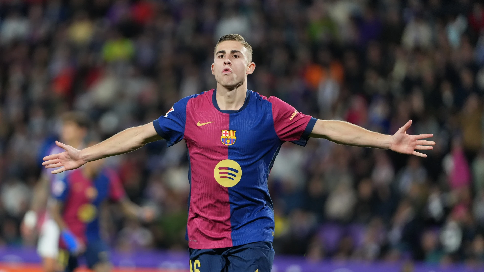 Fermín López celebra el segundo gol del Barça ante el Valladolid Fermín López celebra el segundo gol del Barça ante el Valladolid