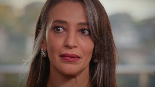 La herencia de los Yavuzoğlu termina en desprecio: Efsun revienta el regalo de Bahar a Seren