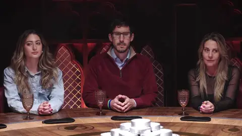 Mentiras, jugadores sorprendentes y "mucho mamoneo", las claves por las que Traitors te enganchará Mentiras, jugadores sorprendentes y "mucho mamoneo", las claves por las que Traitors te enganchará