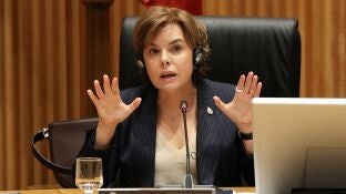 Soraya S&aacute;enz de Santamar&iacute;a, durante la comisi&oacute;n de investigaci&oacute;n